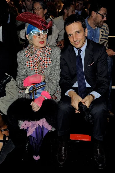 Look 9